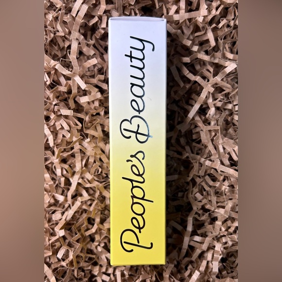 People's Beauty
Frontliner Mask + Scrub - Picture 12 of 15